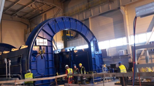 Coal supply and slag removal system for Opole Power Plant
